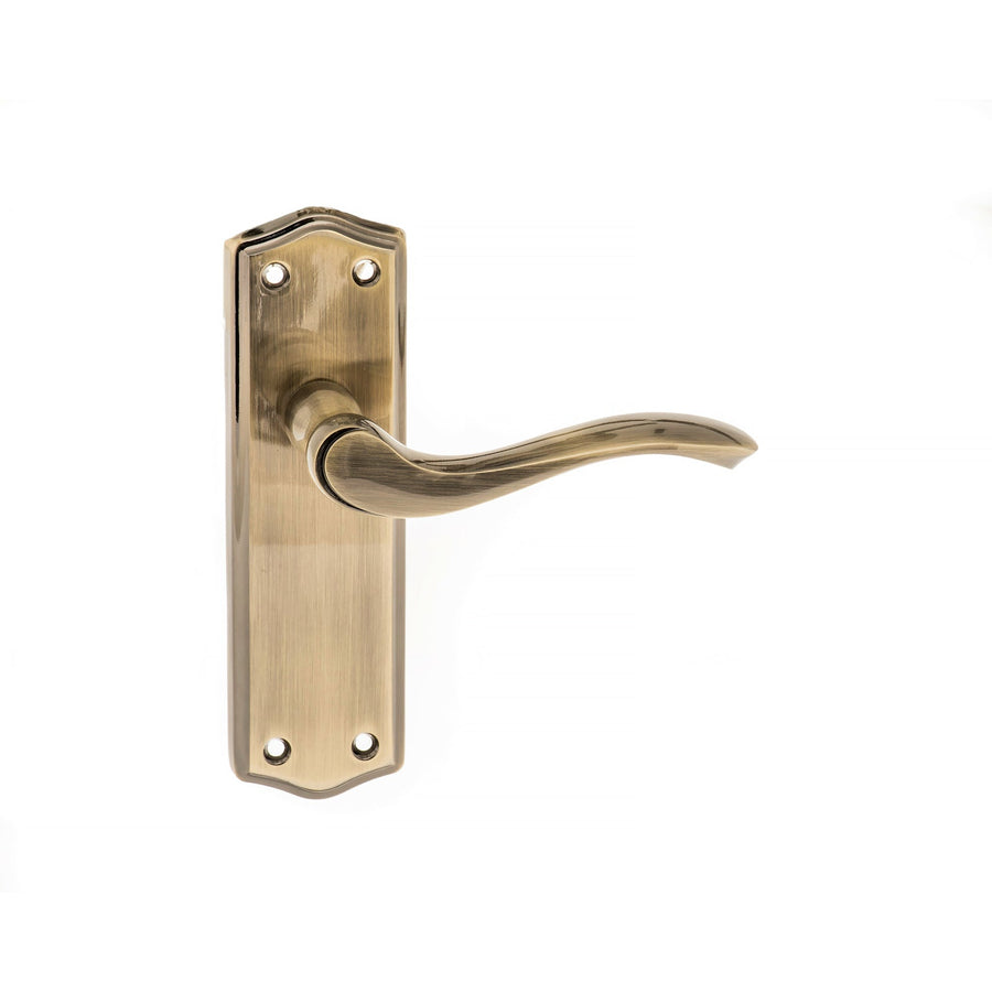Old English Warwick Latch Lever on Backplate - Antique Brass